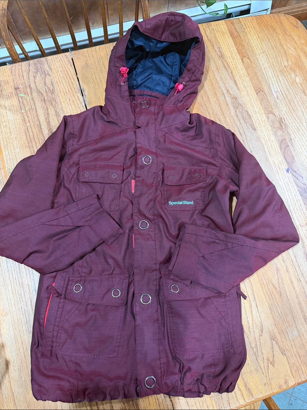 Special blend Hooded Winter Jacket — Burgundy